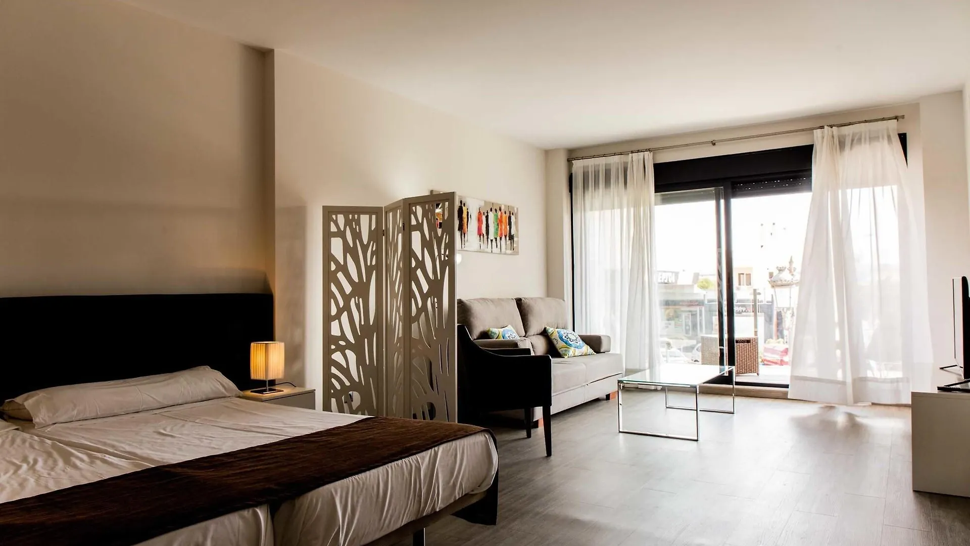 דירה טורמולינוס Dimona Suites